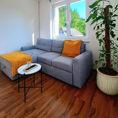 Lucia Apartment *