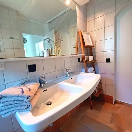 Appartement Lucia Schiefling am See