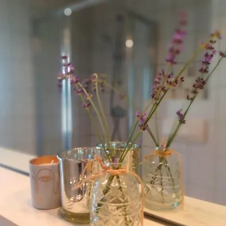 Lucia Schiefling am See